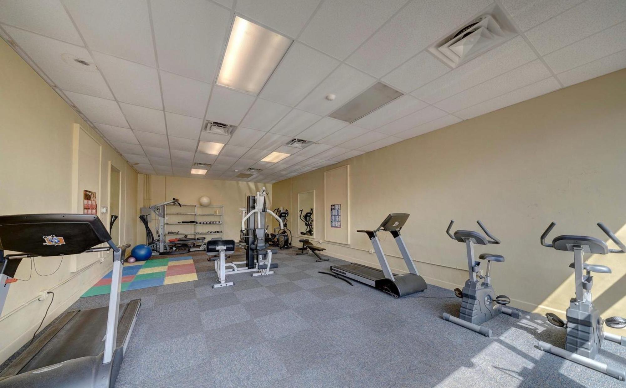 Sunbird Beachfront Condo! Free Chairs! By Dolce Getaways Pcb Apartment *