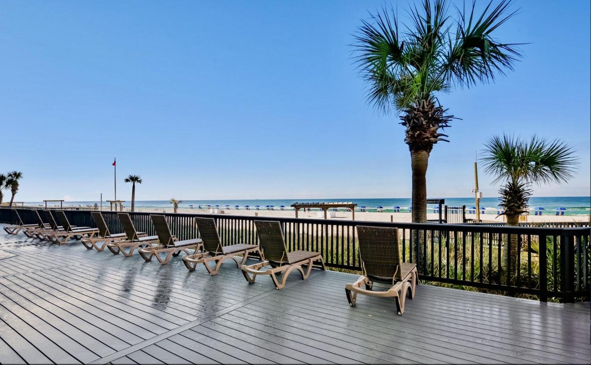Apartment Sunbird Beachfront Condo! Free Chairs! By Dolce Getaways Pcb