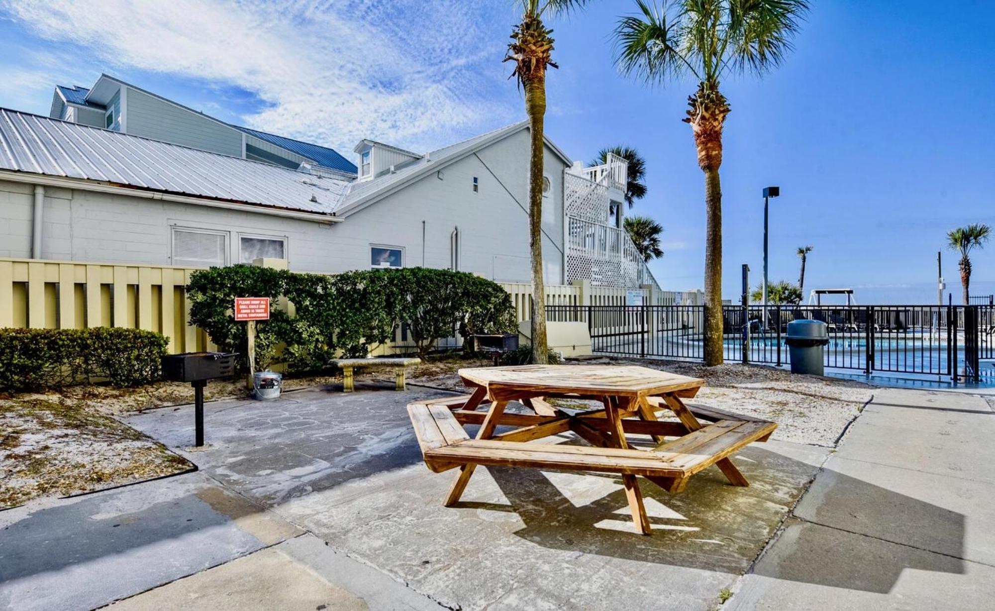 Apartment Sunbird Beachfront Condo! Free Chairs! By Dolce Getaways Pcb Panama City Beach